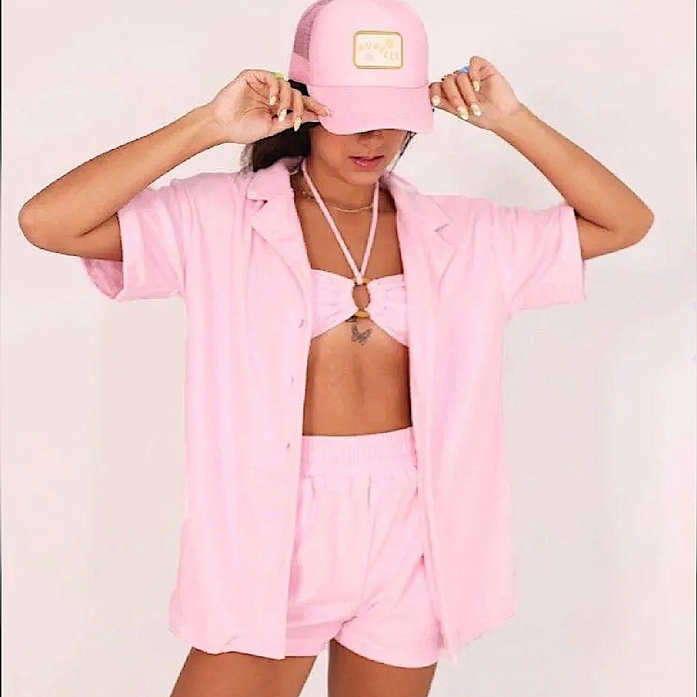 Aurelle Terry Cloth Bottom Up Short Sleeve Top size Medium NWT
